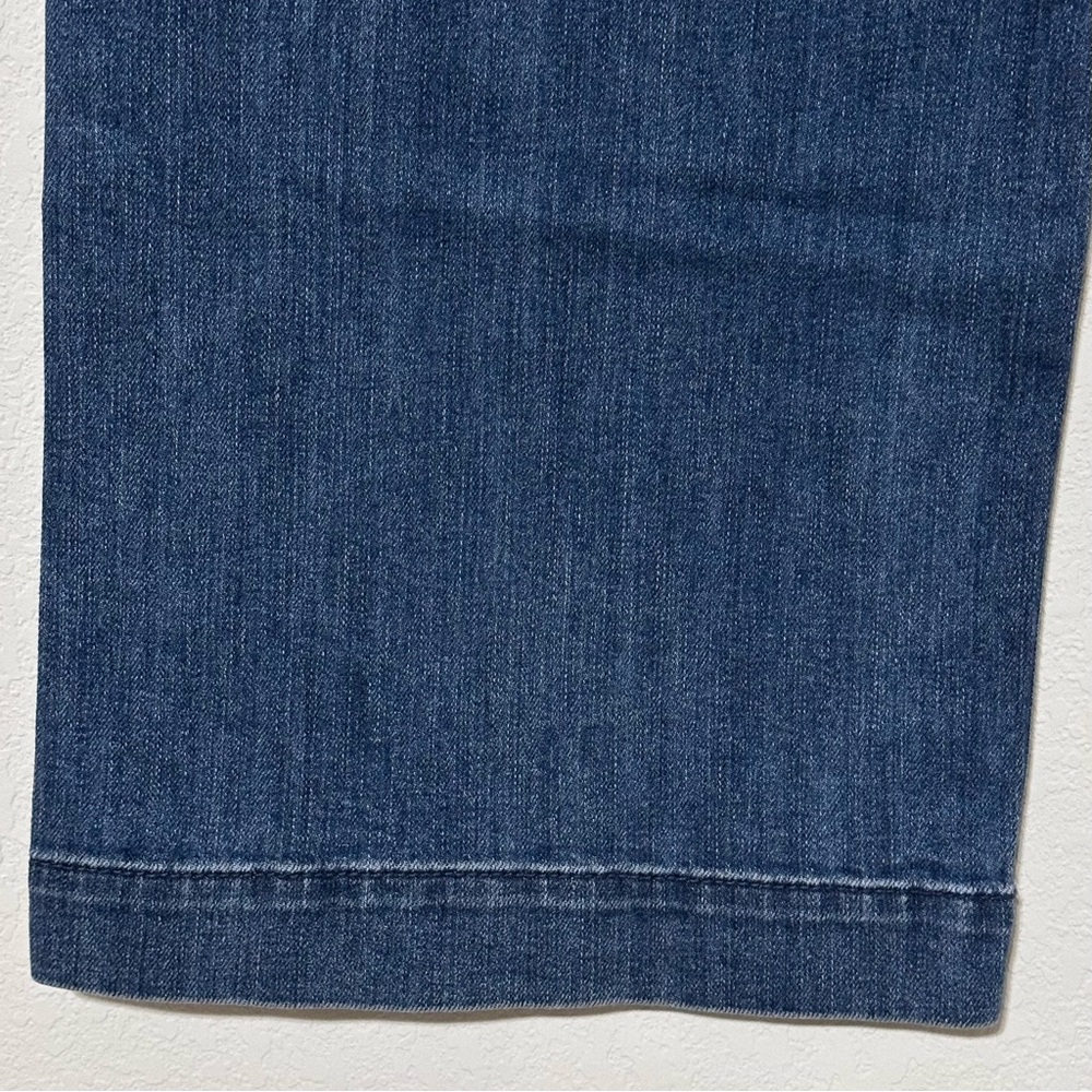 Gap Mid Rise Wide Leg Cropped Jeans Blue Medium Wash Denim Size 26 /2 Petite - Picture 5 of 15